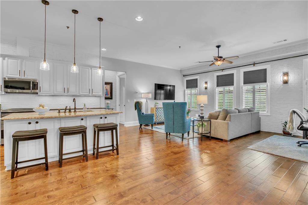 360 Chambers Street Unit 103