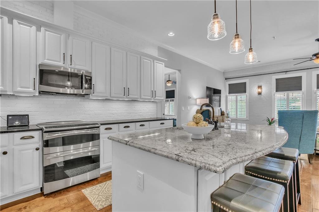 360 Chambers Street Unit 103