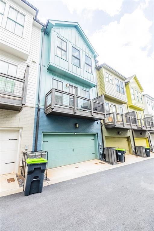 702 Needletail Way