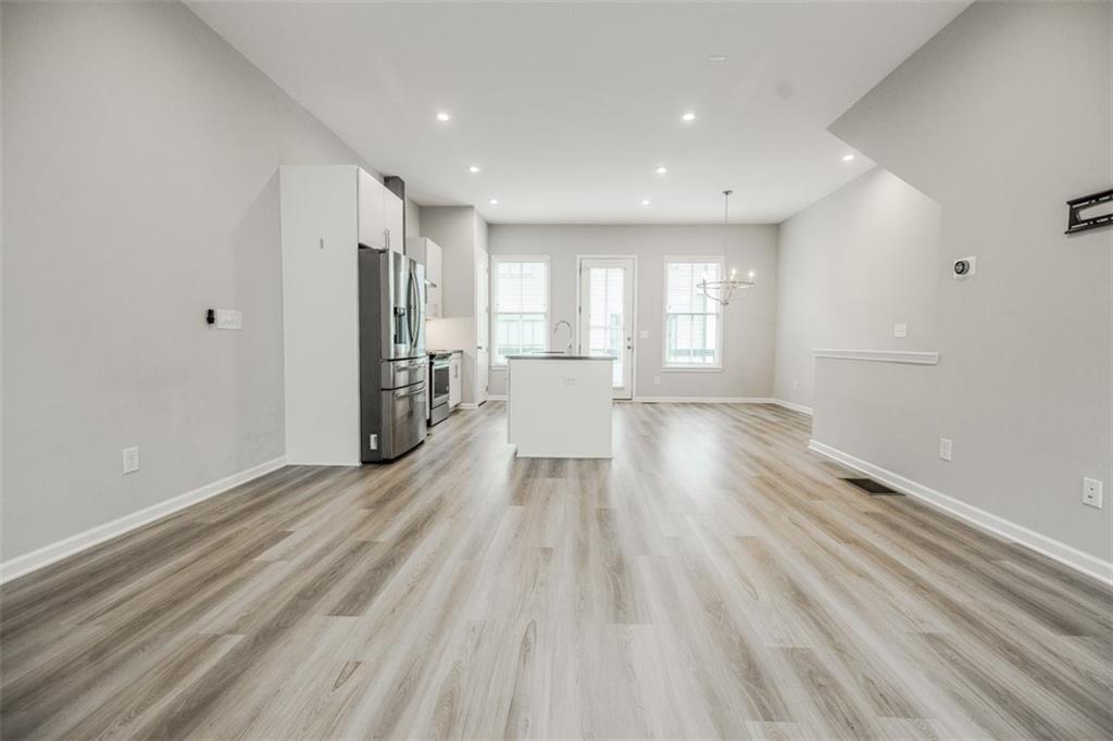 702 Needletail Way