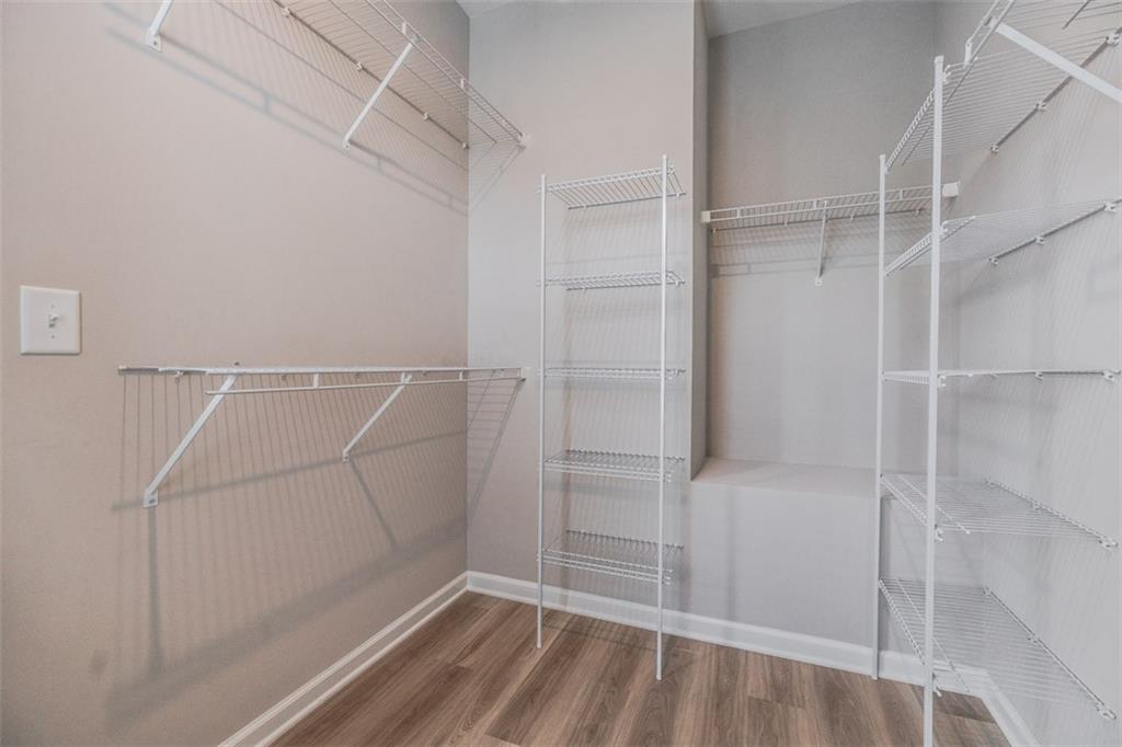 702 Needletail Way