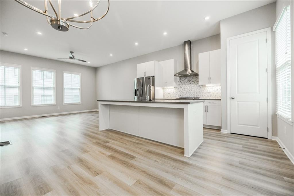 702 Needletail Way