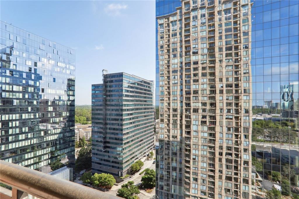 3445 Stratford Road NE Unit 2206