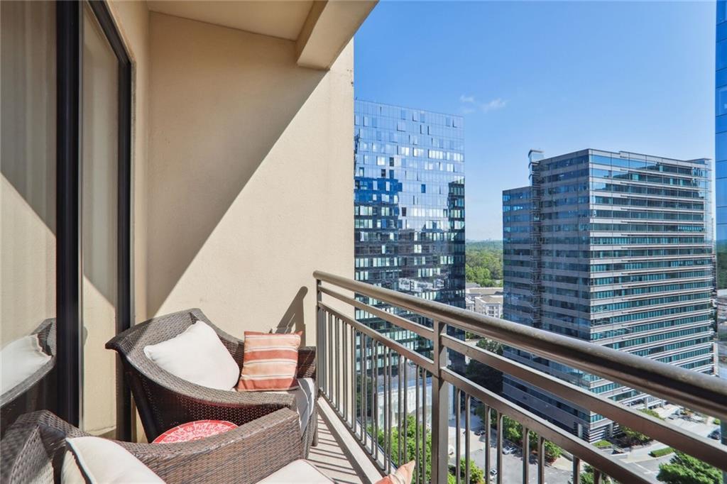 3445 Stratford Road NE Unit 2206