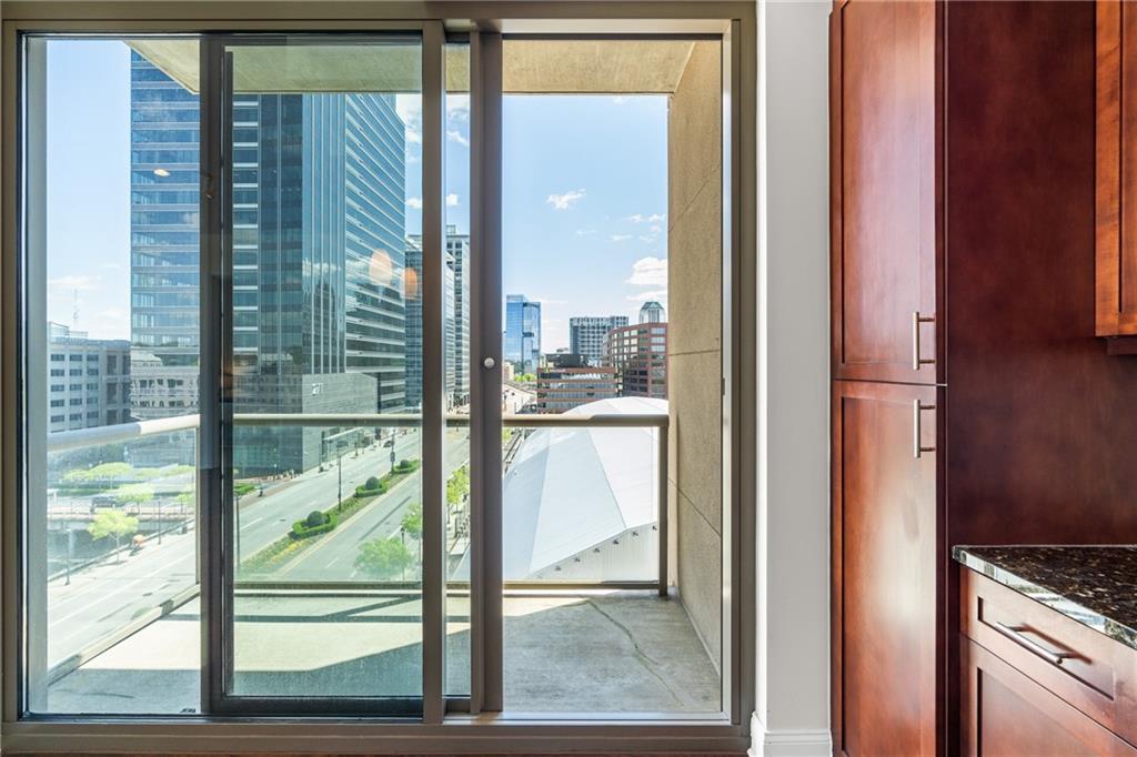 270 17th Street NW Unit 702