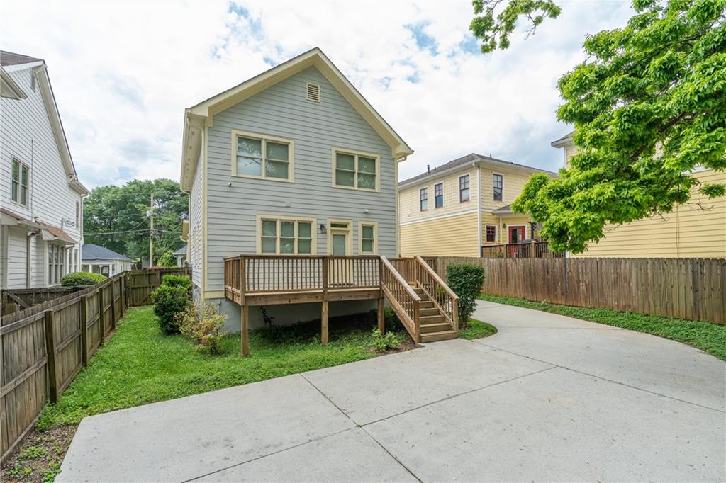 1337 Mercer Avenue