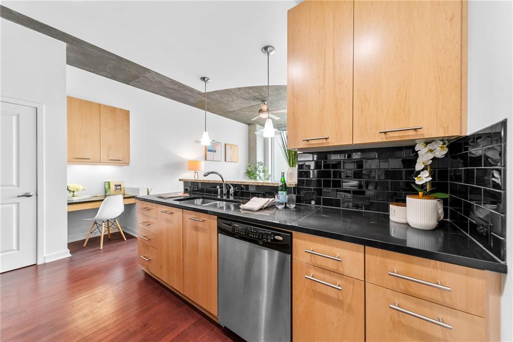 3324 Peachtree Road NE Unit 1904