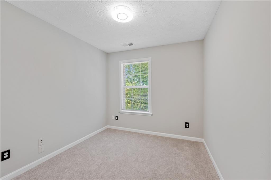 145 Haven Oak Way