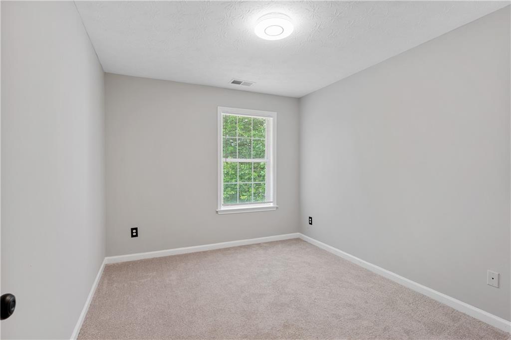 145 Haven Oak Way