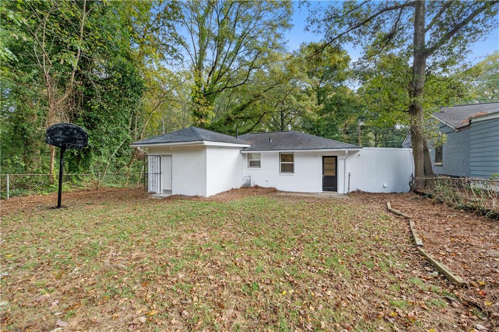 1359 Elizabeth Avenue SW
