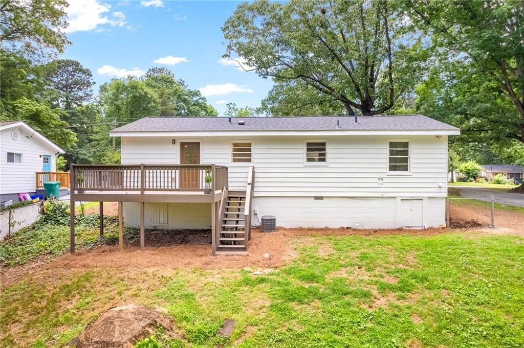 2805 Old Concord Road SE