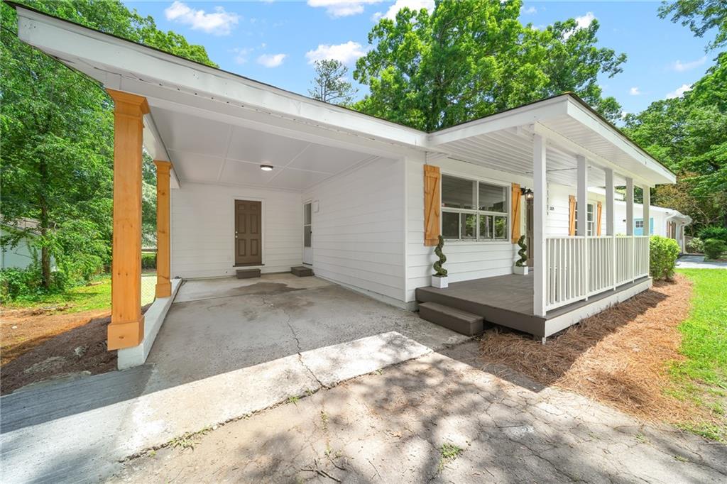 2805 Old Concord Road SE