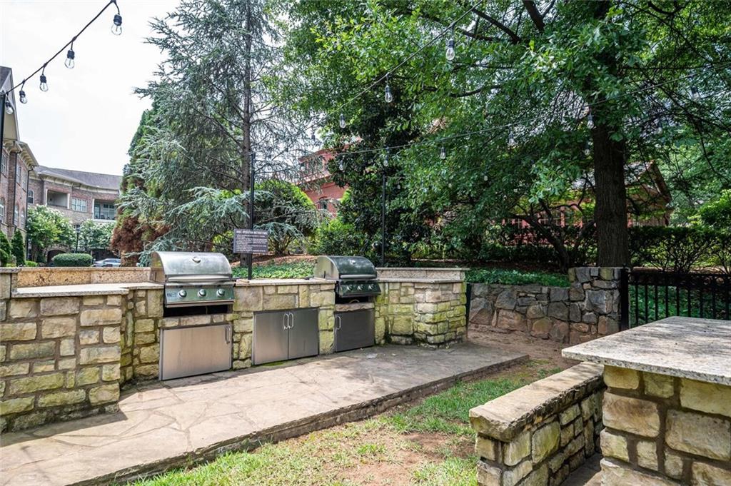 625 Piedmont Avenue NE Unit 106