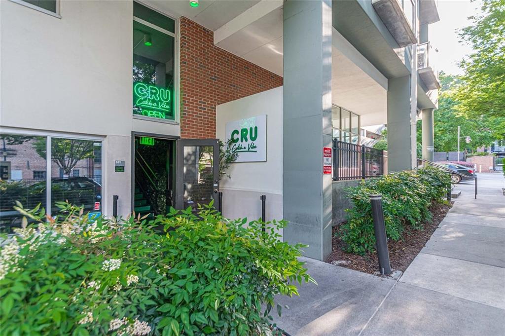 620 Glen Iris Drive NE Unit 411