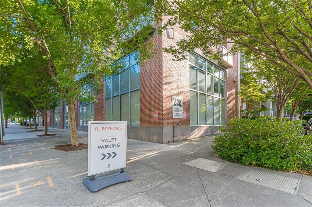 620 Glen Iris Drive NE Unit 411