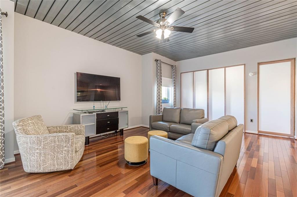 620 Glen Iris Drive NE Unit 411