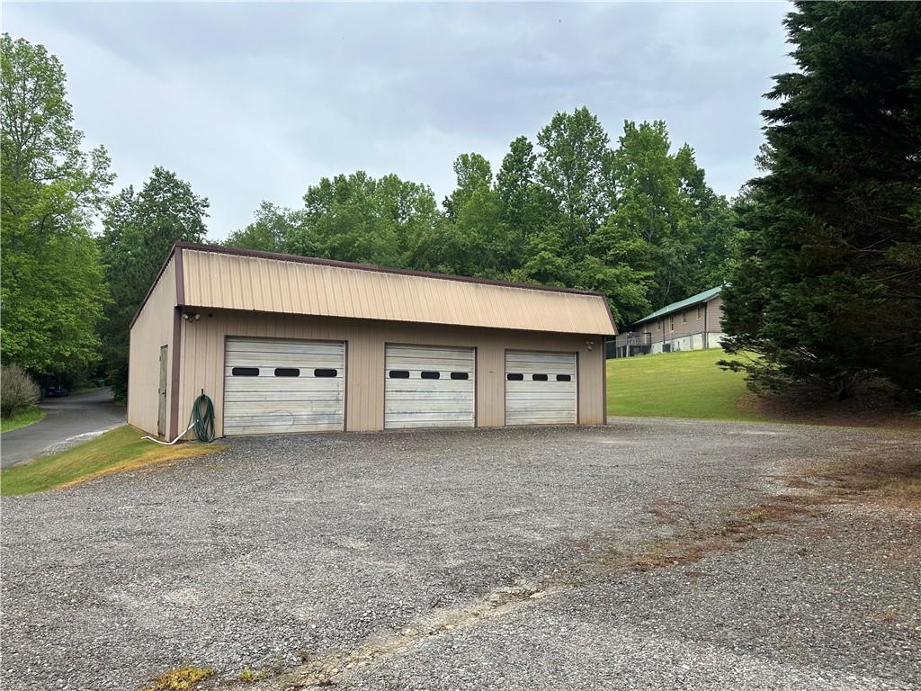 187 Frontier Road