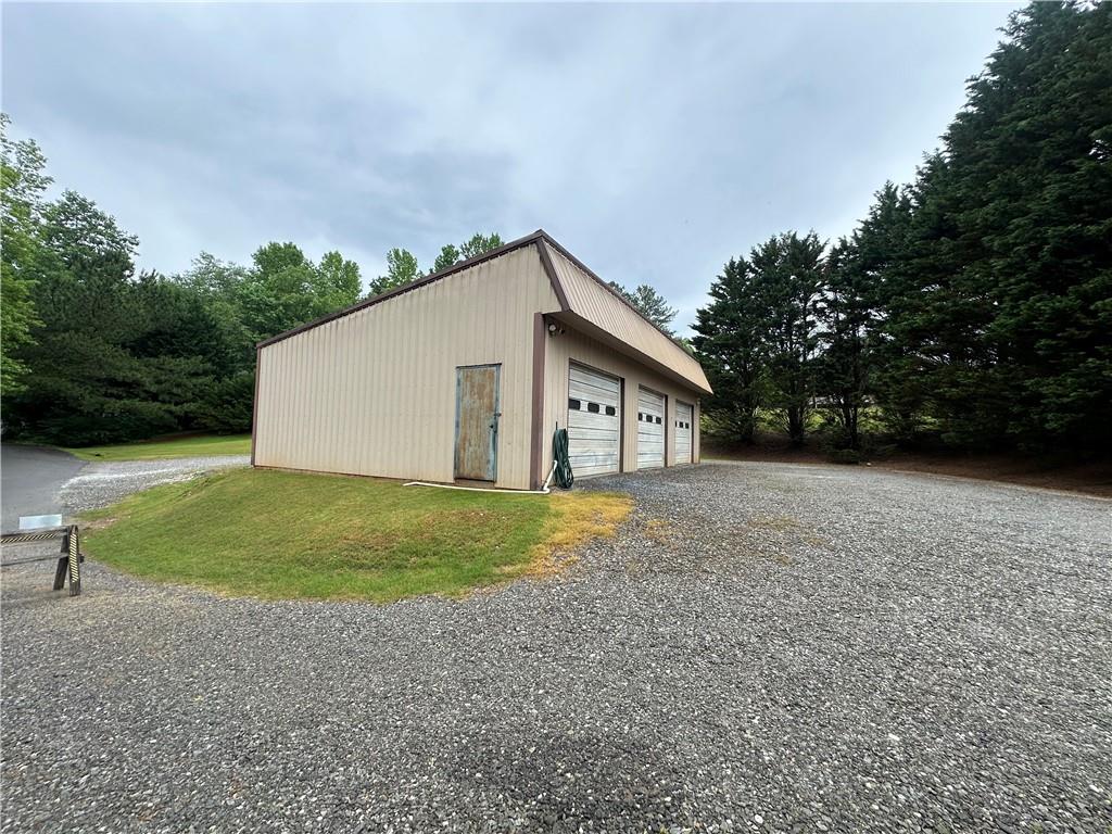 187 Frontier Road