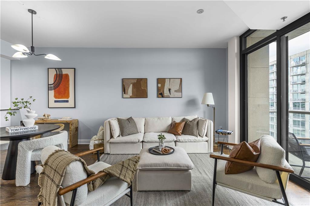 270 17th Street NW Unit 2306