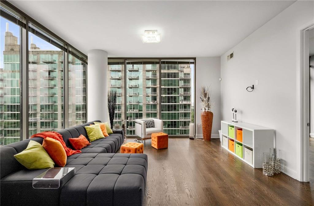 270 17th Street NW Unit 2212