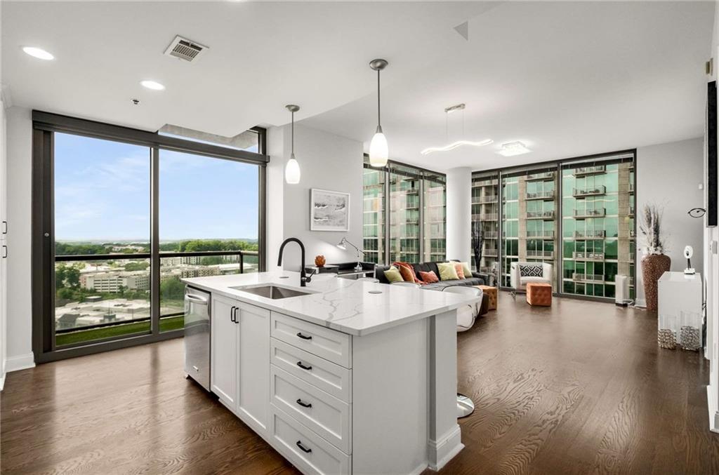270 17th Street NW Unit 2212