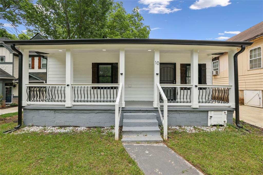 10 Moury Avenue SE