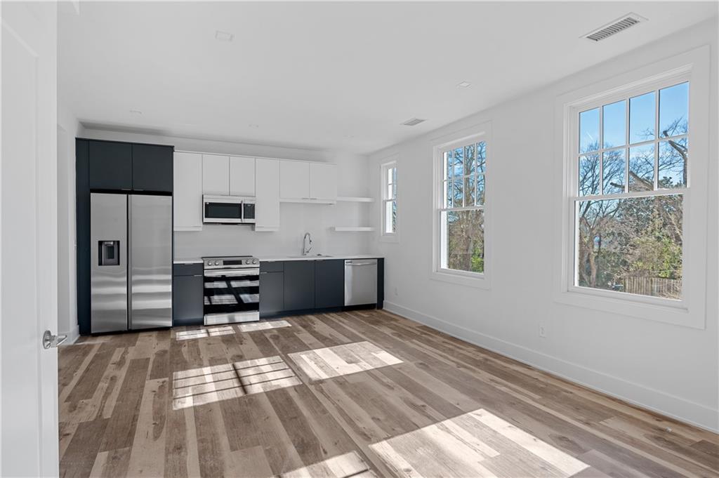 2909 Peachtree Road NE Unit 203