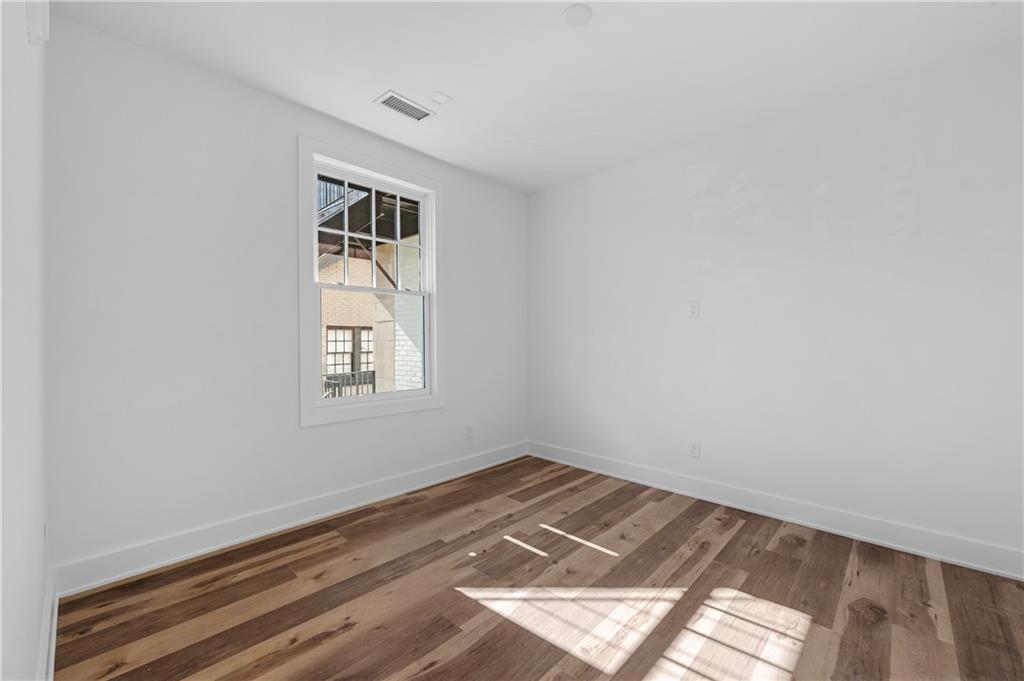 2909 Peachtree Road NE Unit 203