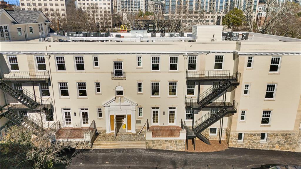 2909 Peachtree Road NE Unit 203