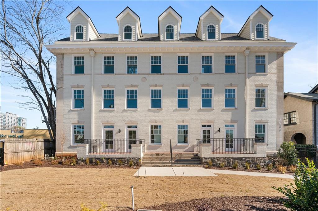 2909 Peachtree Road NE Unit 203