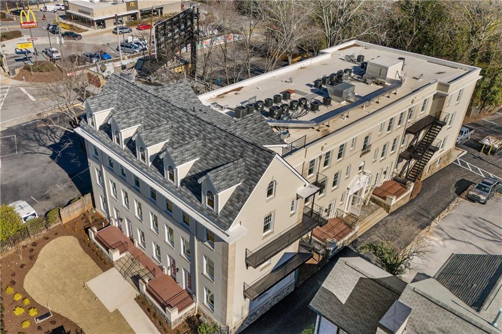 2909 Peachtree Road NE Unit 203