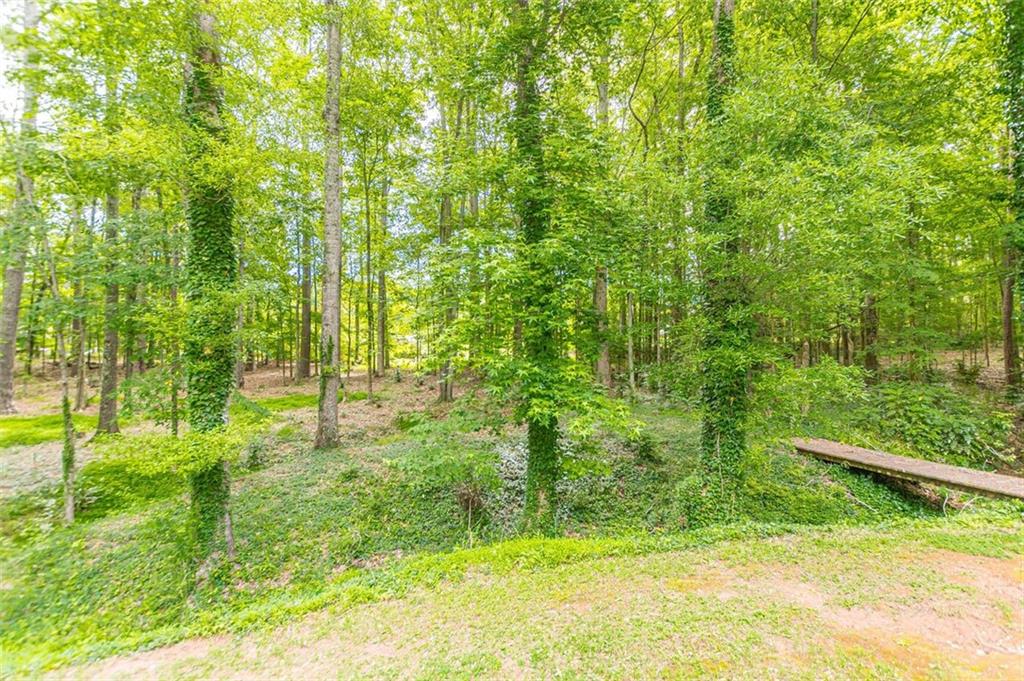 145 Horseshoe Circle