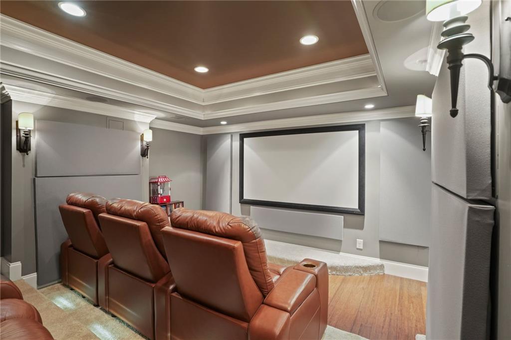 647 Glenover Drive