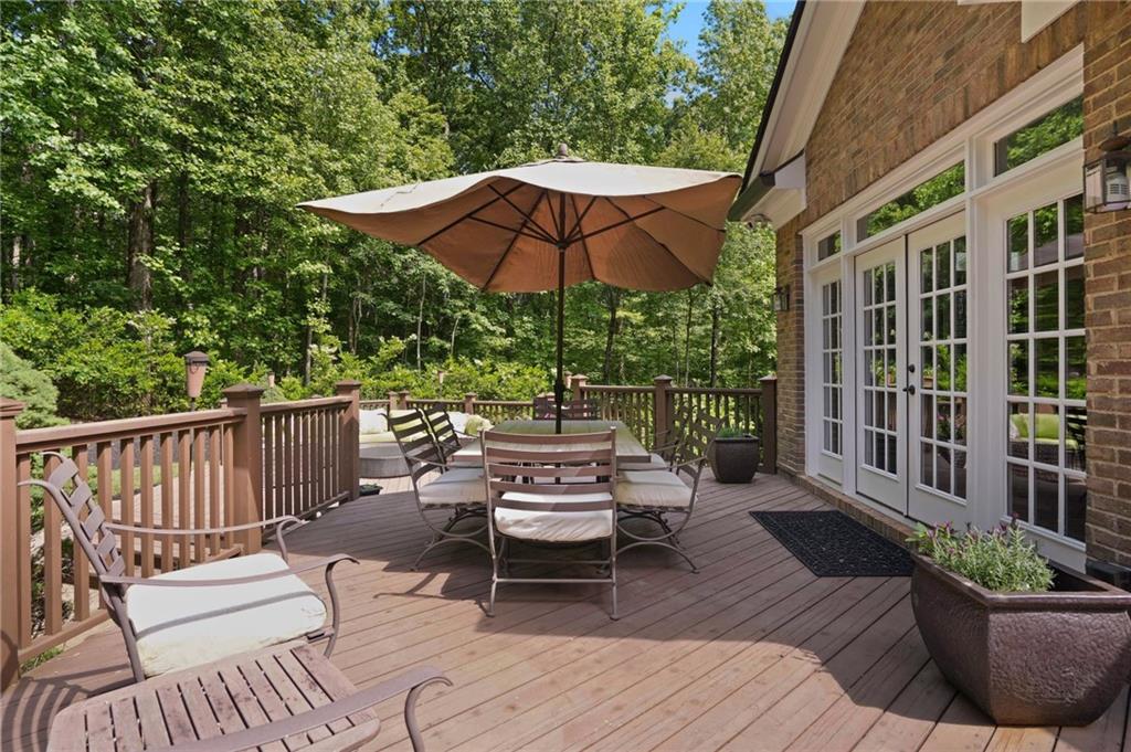 647 Glenover Drive