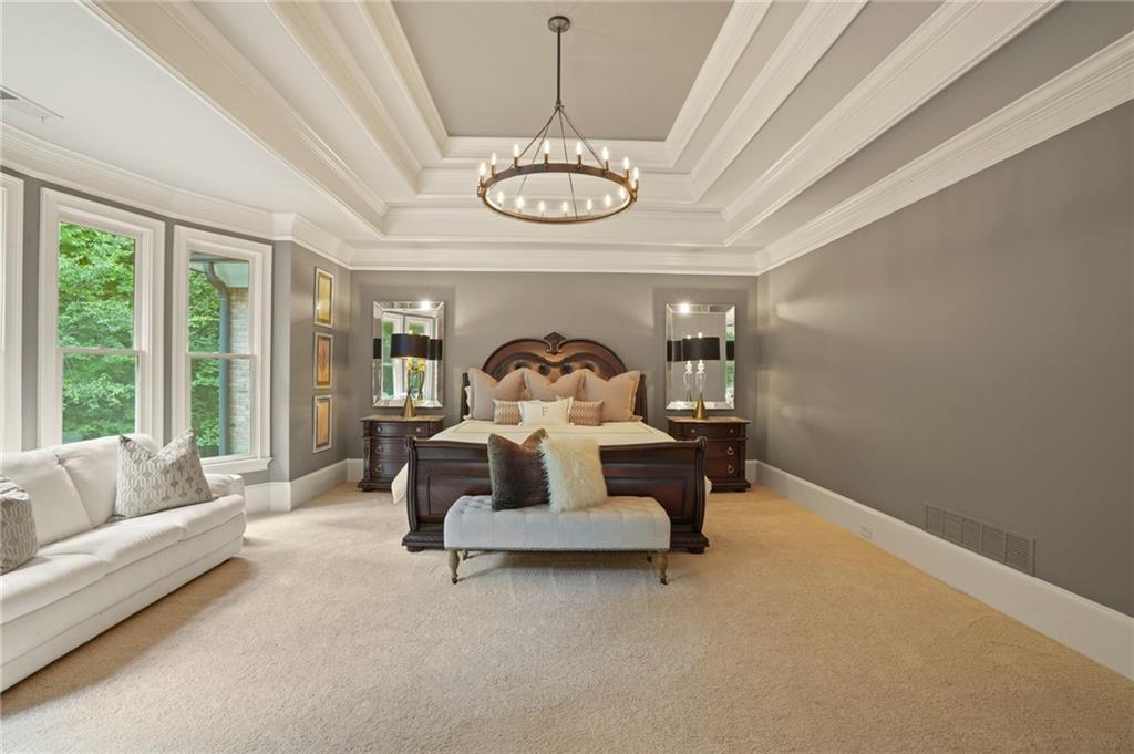647 Glenover Drive