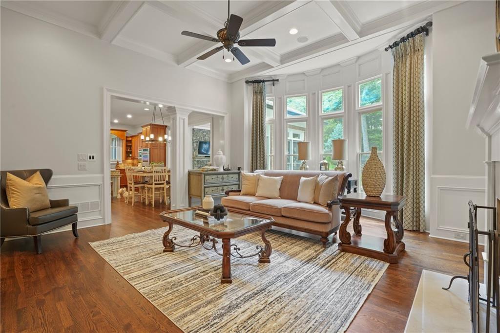 647 Glenover Drive