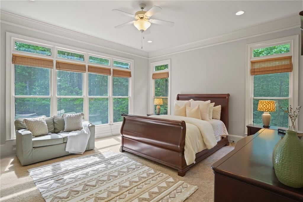 647 Glenover Drive