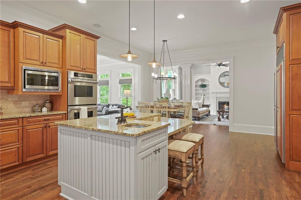 647 Glenover Drive