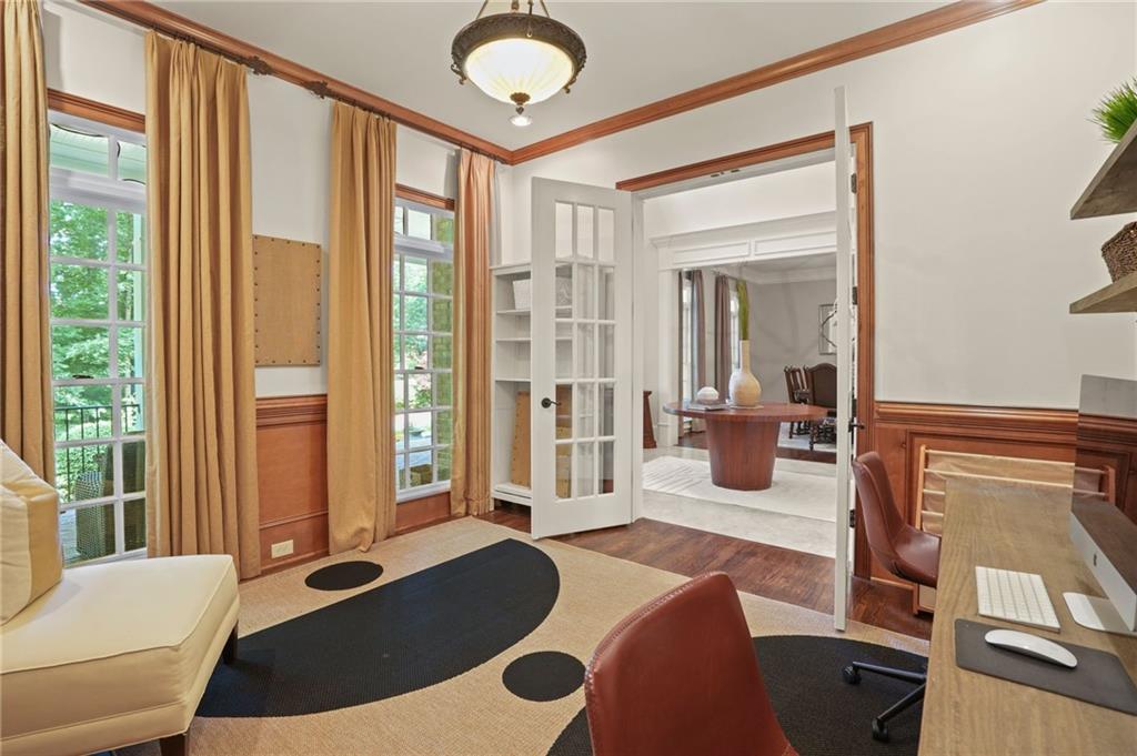 647 Glenover Drive