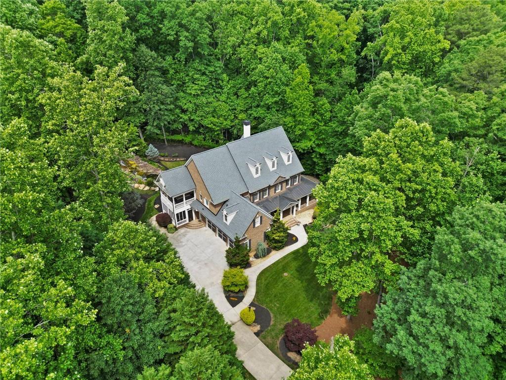 647 Glenover Drive