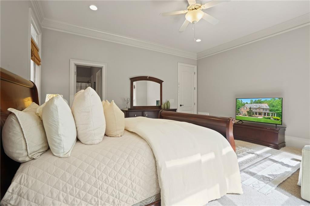 647 Glenover Drive
