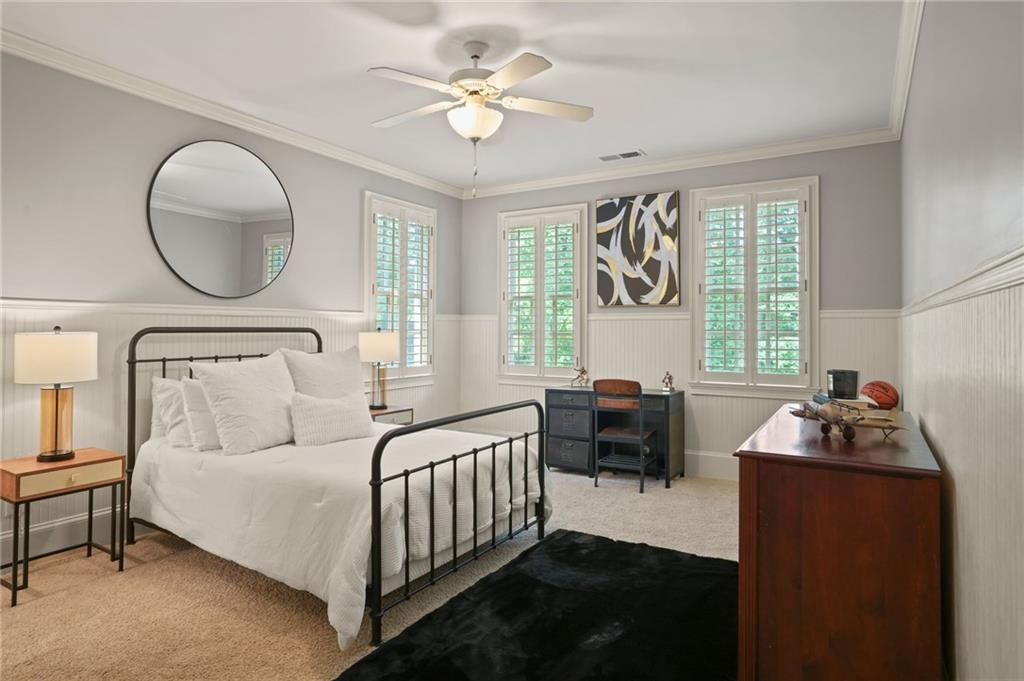647 Glenover Drive