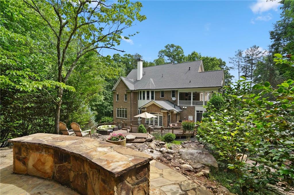 647 Glenover Drive