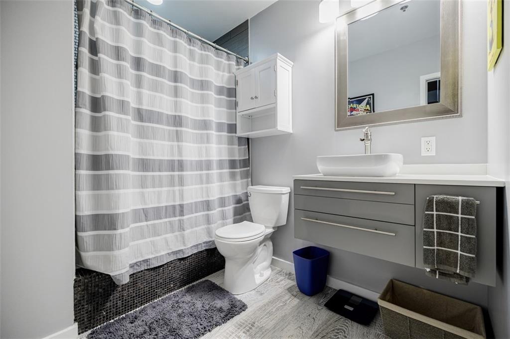 923 Peachtree Street NE Unit 723