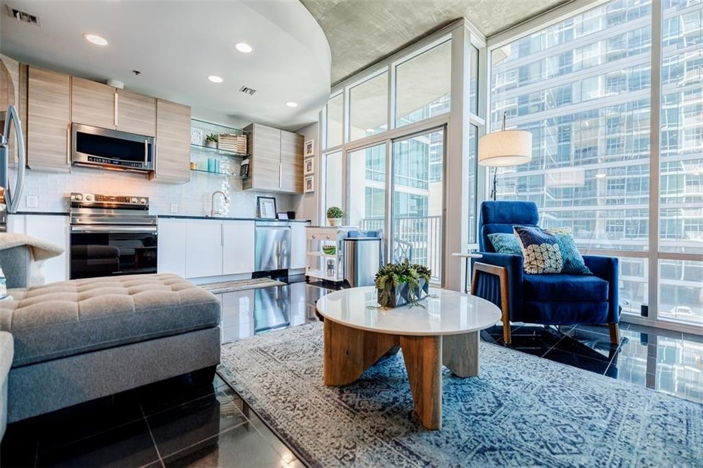 923 Peachtree Street NE Unit 723