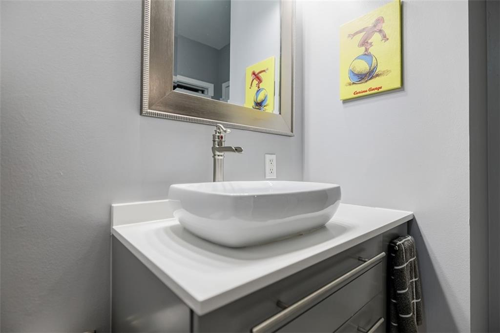 923 Peachtree Street NE Unit 723