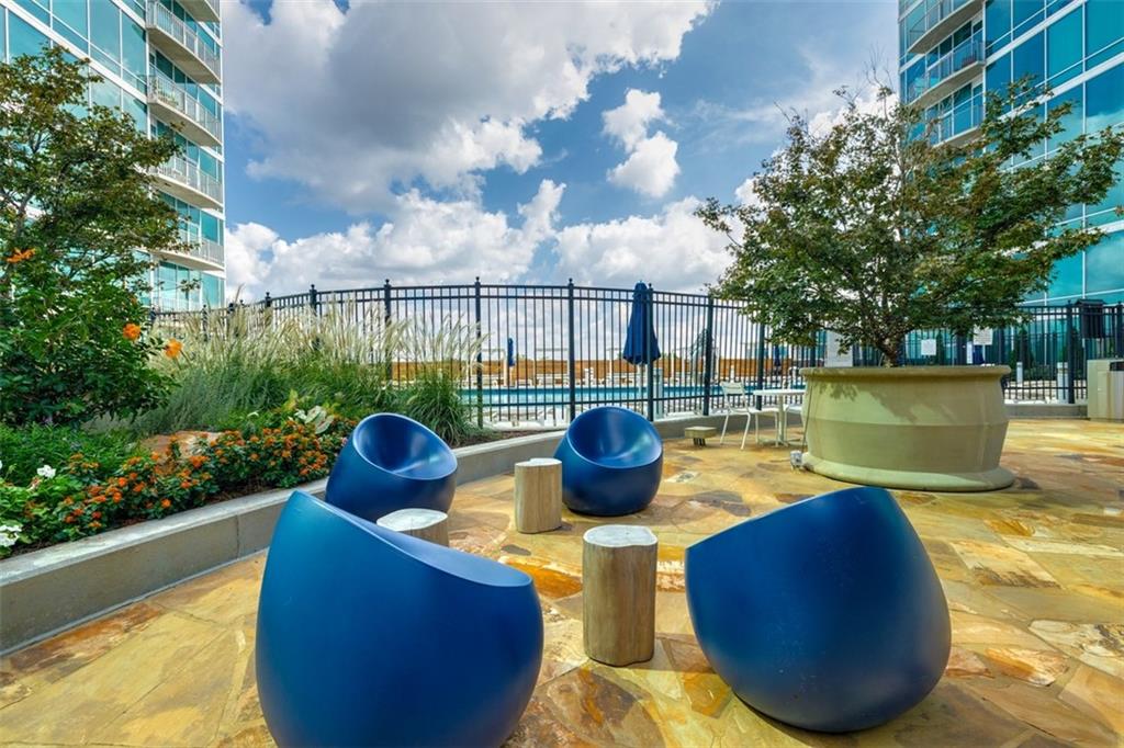923 Peachtree Street NE Unit 723