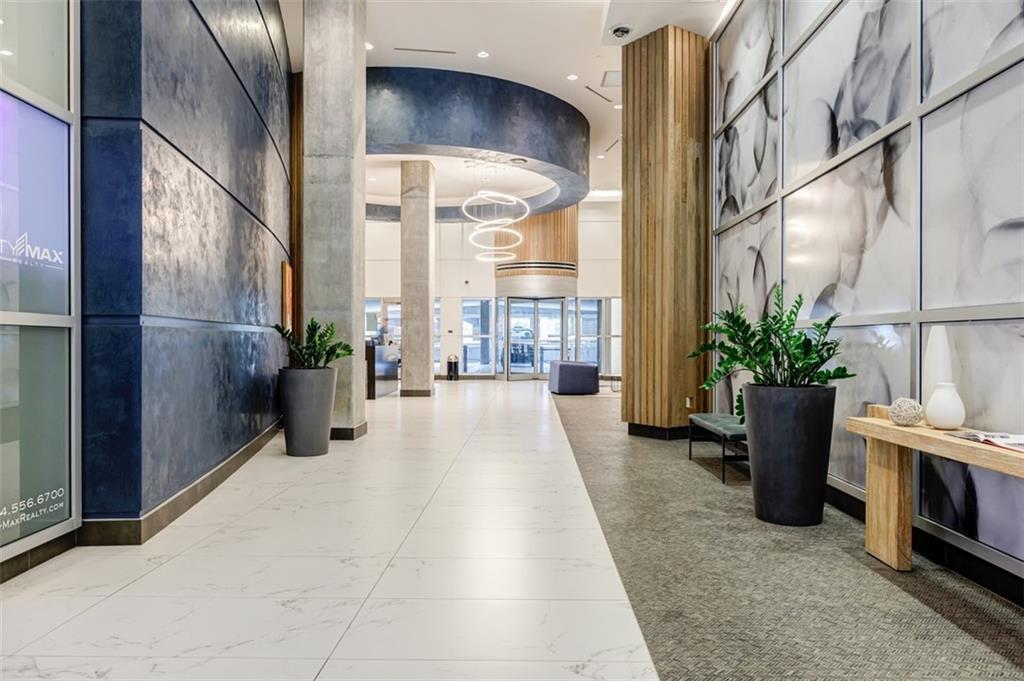 923 Peachtree Street NE Unit 723