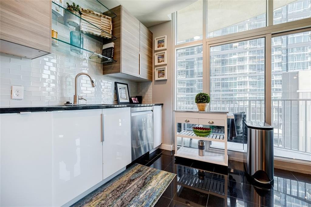 923 Peachtree Street NE Unit 723