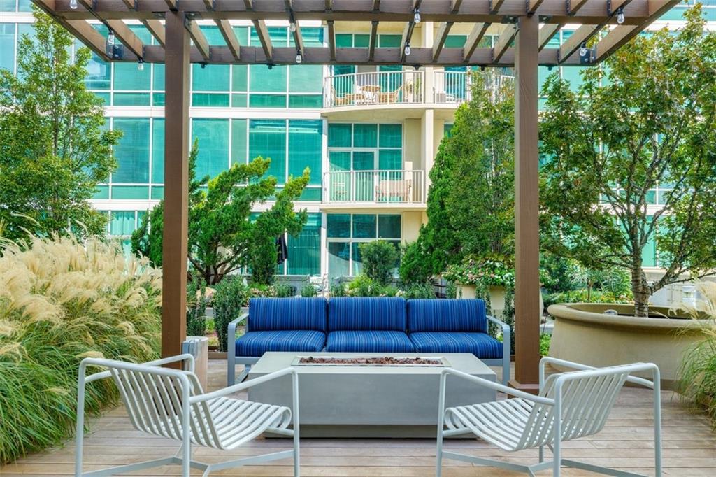 923 Peachtree Street NE Unit 723